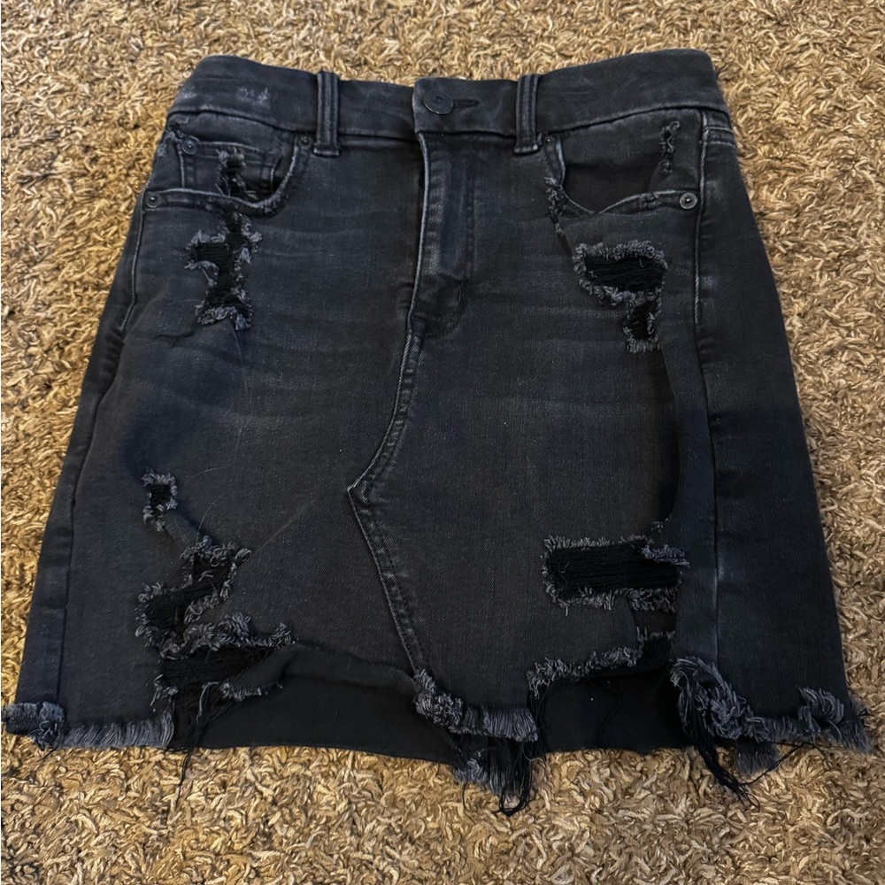 Black American Eagle skirt size 4